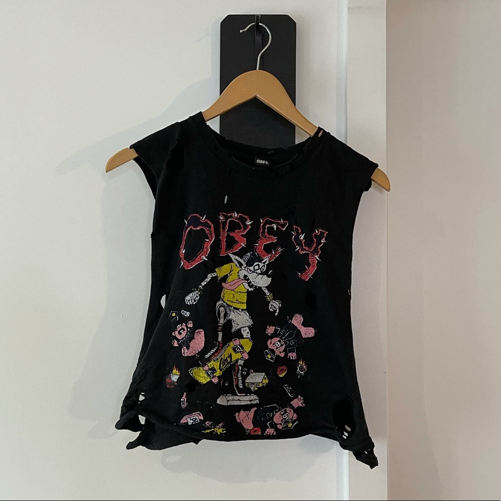 OBEY Skater Wolf & Piggy Cops Crop Muscle Tank Top